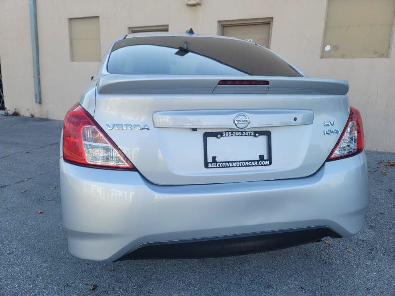 Used 2018 Nissan Versa SV w/ SV Special Edition Package FWD image 15
