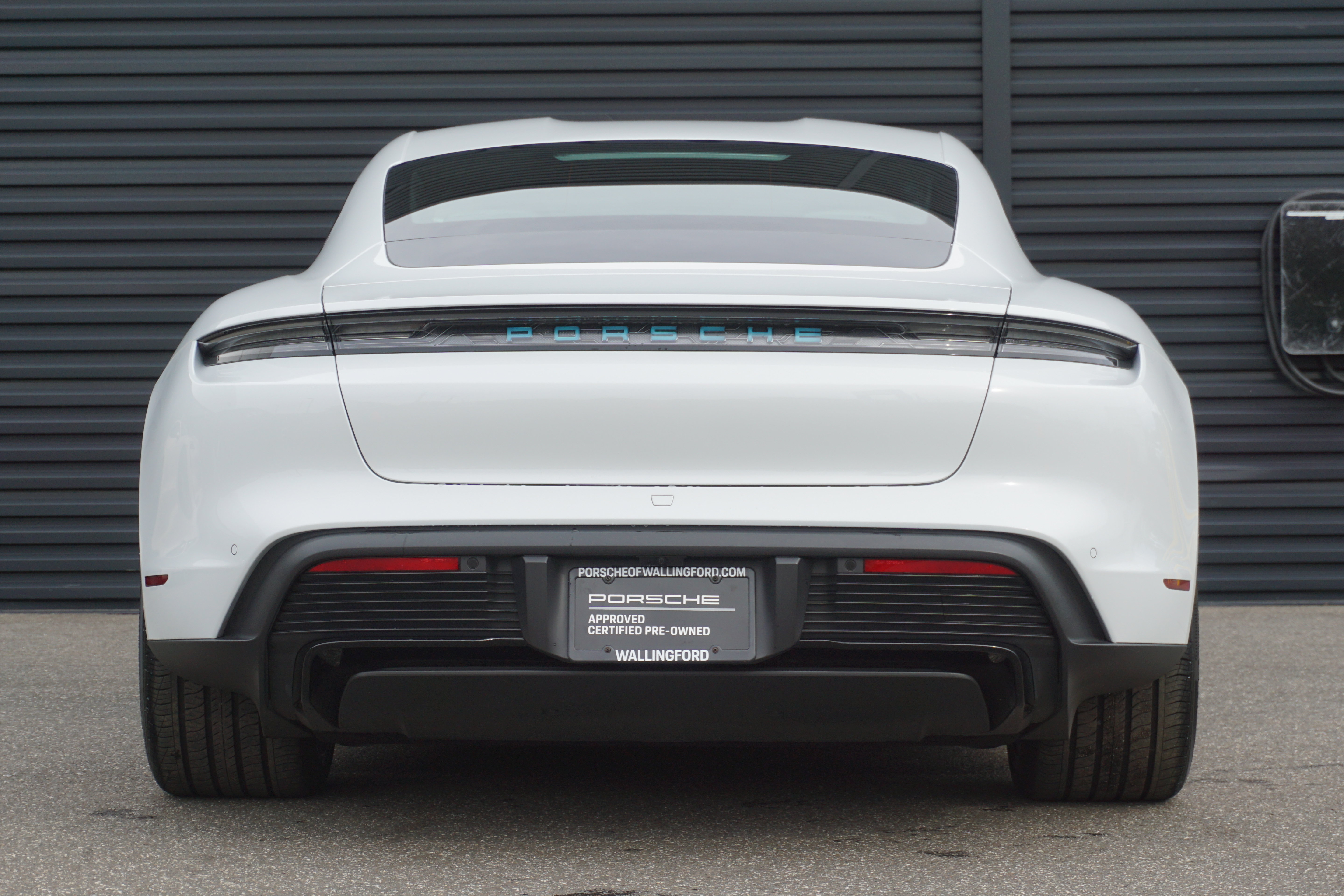 Certified 2023 Porsche Taycan Turbo AWD/4WD image 8