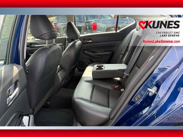Used 2024 Nissan Altima 2.5 SR FWD image 16