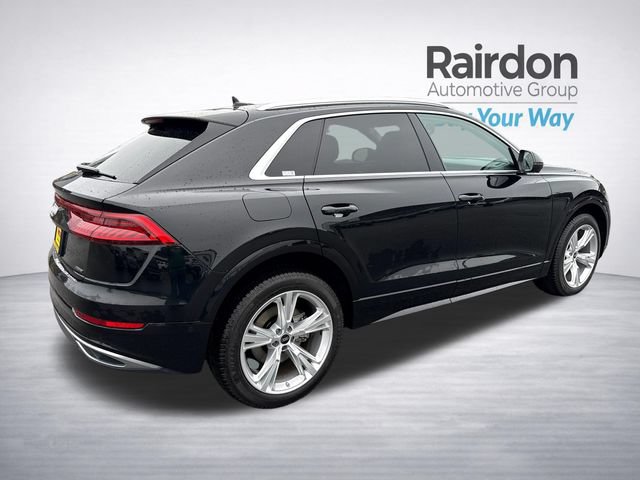 Used 2023 Audi Q8 Premium Plus w/ Premium Plus Package AWD/4WD image 8