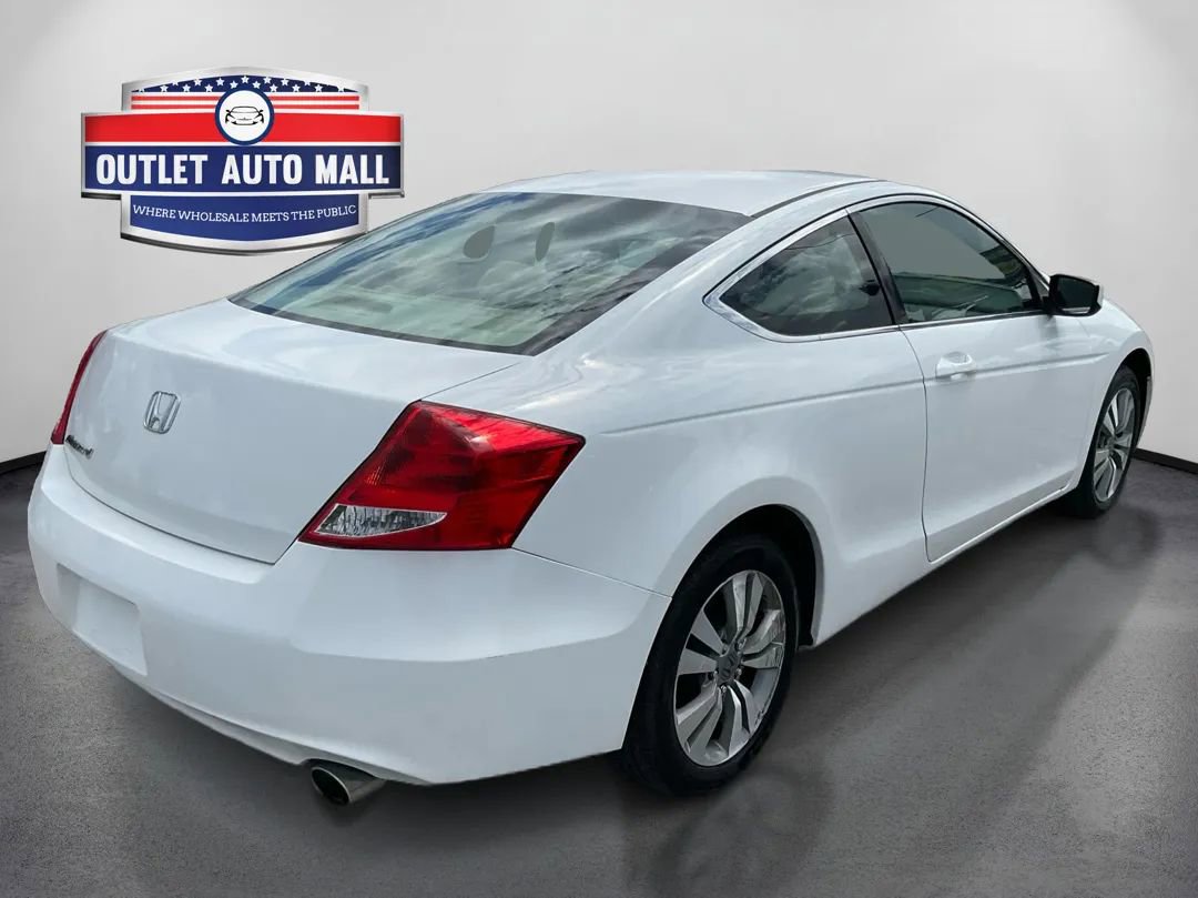 Used 2011 Honda Accord LX-S image 3