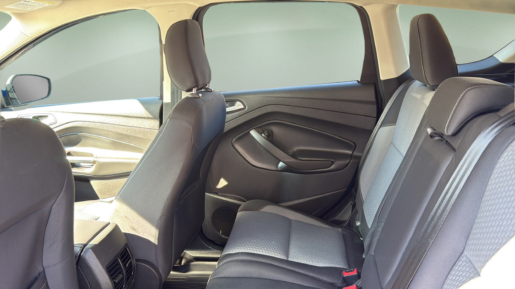 Used 2019 Ford Escape SE AWD/4WD image 14