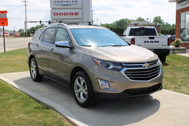 Used 2018 Chevrolet Equinox Premier AWD/4WD image 3