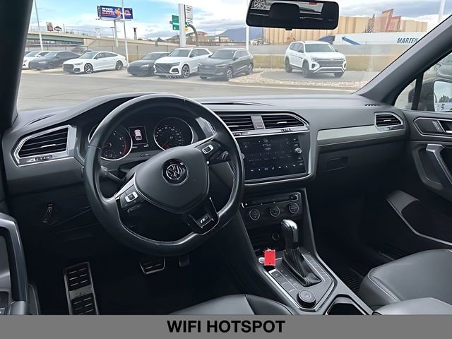 Used 2021 Volkswagen Tiguan SE R-Line w/ 3rd Row Seat Package image 19