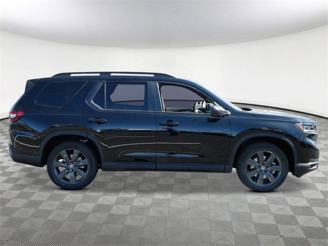 New 2025 Honda Pilot Sport image 7