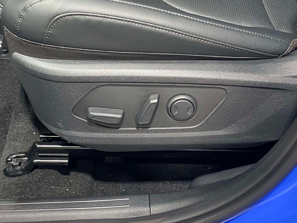 New 2026 Kia Sportage EX FWD image 17