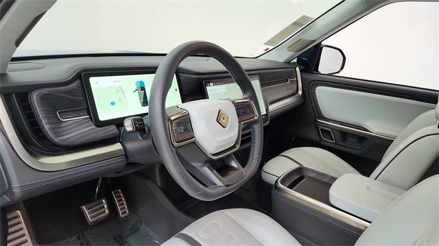 Used 2024 Rivian R1S Launch Edition image 19