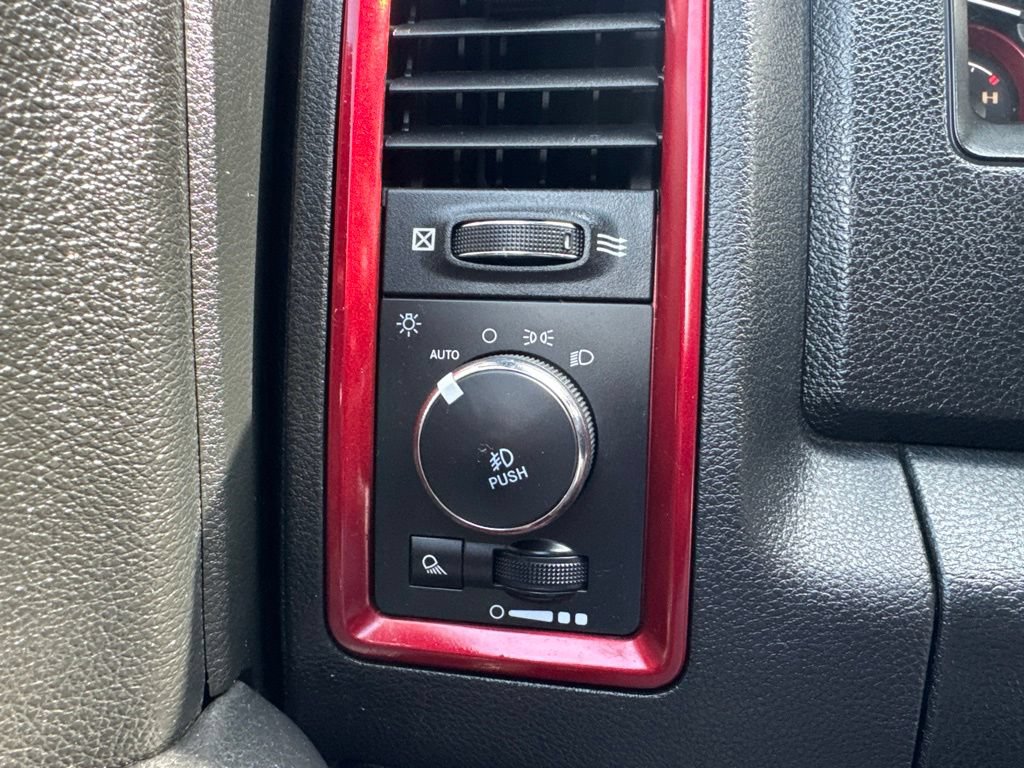 Used 2017 RAM 1500 Rebel w/ Luxury Group AWD/4WD image 9