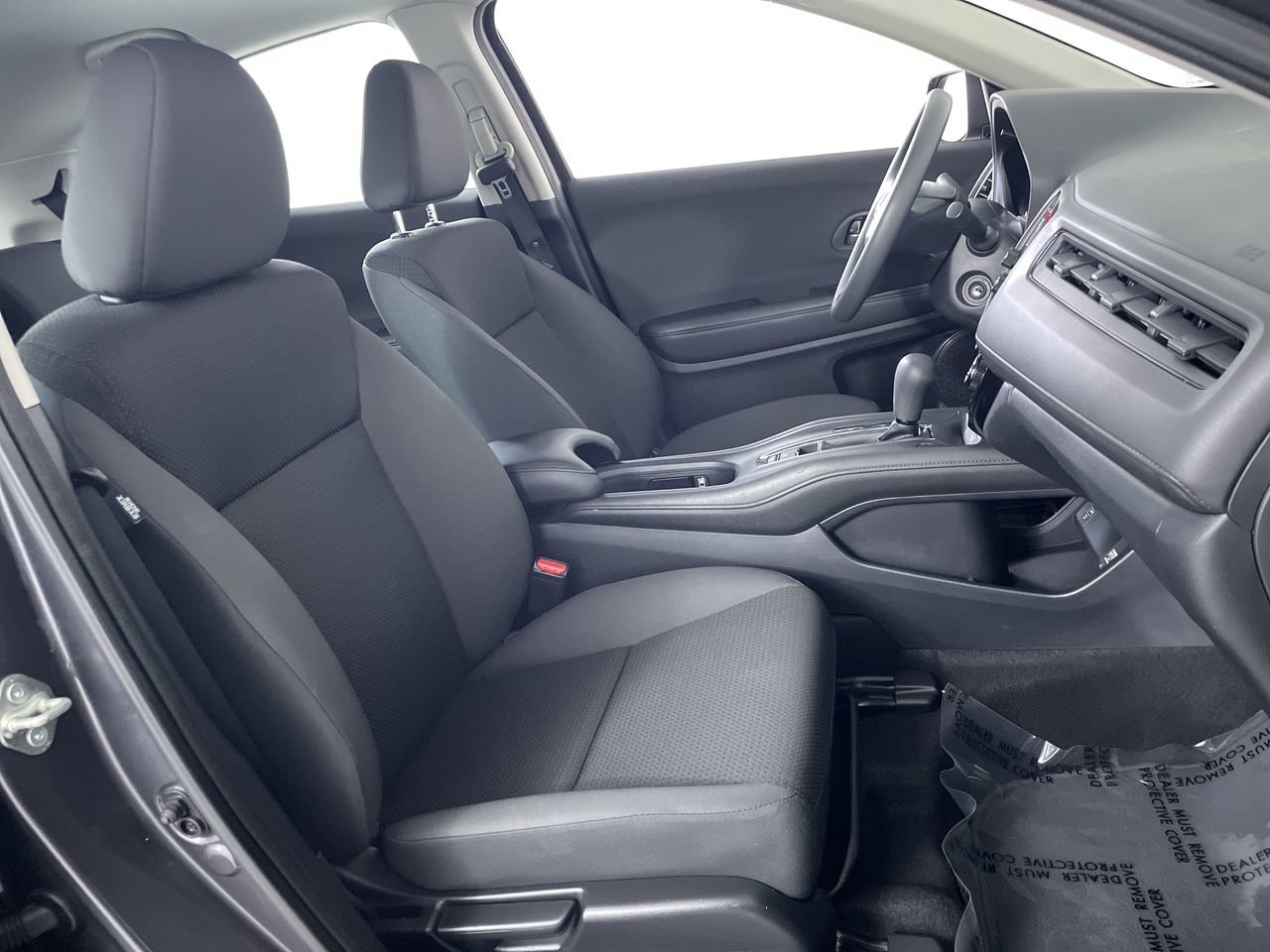 Used 2019 Honda HR-V LX image 24