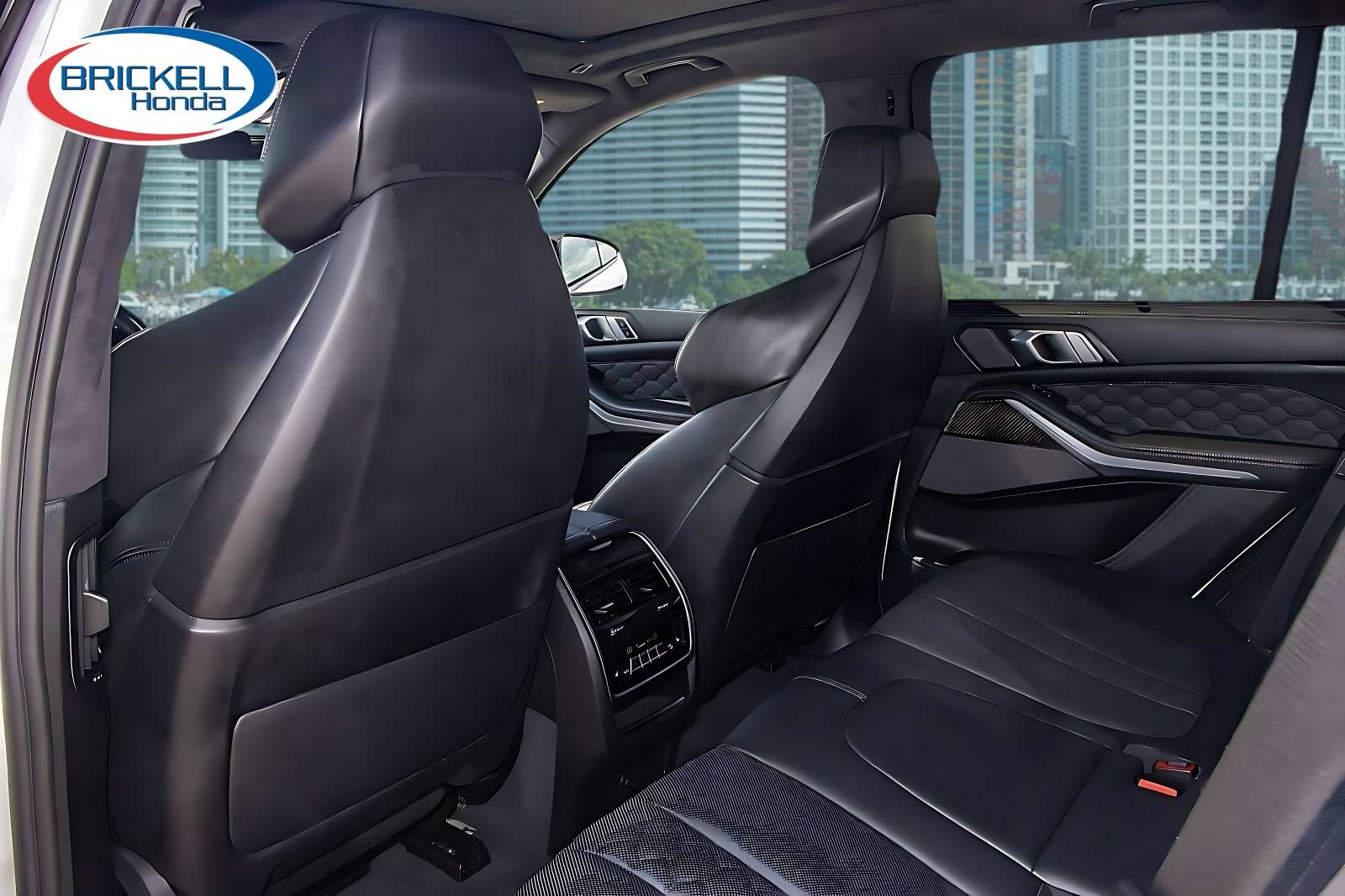 Used 2021 BMW X5 M w/ Executive Package AWD/4WD image 17