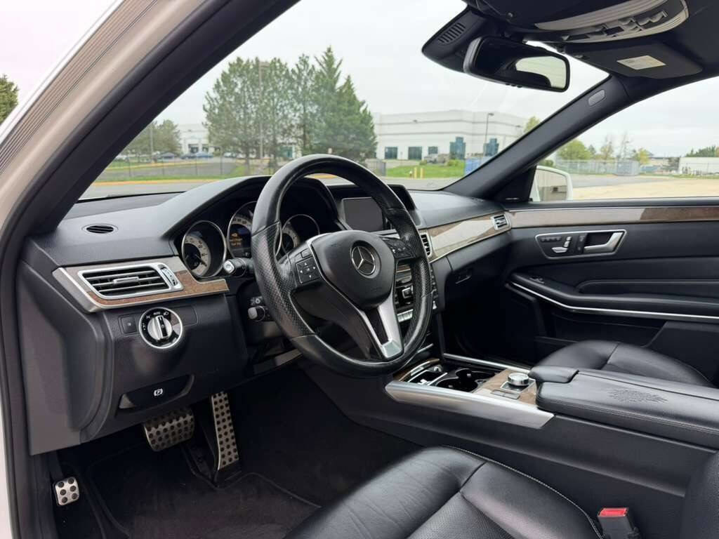 Used 2014 Mercedes-Benz E 350 4MATIC Sedan image 13