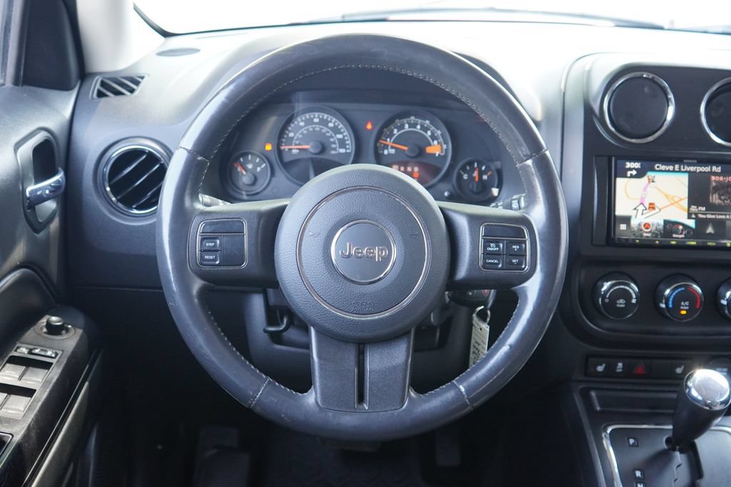 Used 2014 Jeep Patriot Latitude w/ Sun/Sound Group AWD/4WD image 14