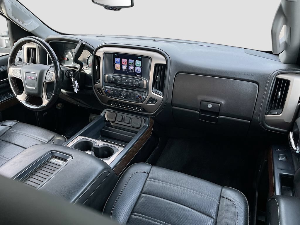 Used 2018 GMC Sierra 2500 Denali w/ Duramax Plus Package AWD/4WD image 24