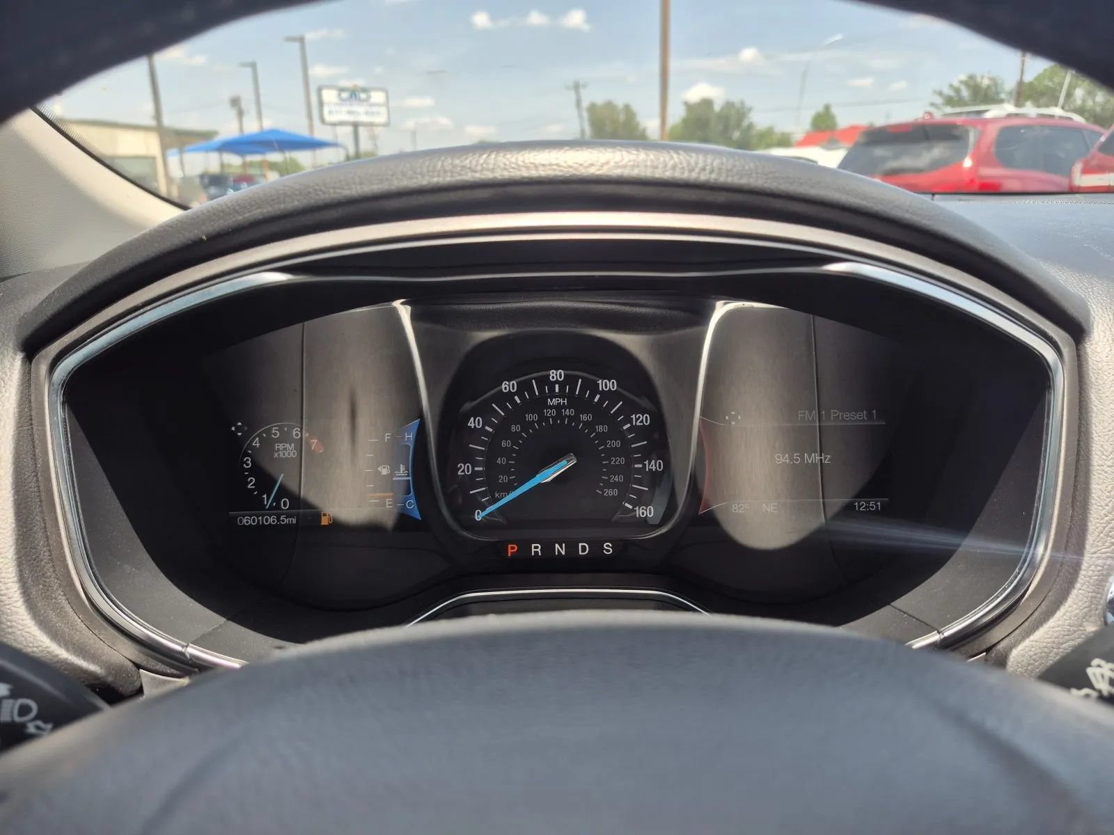 Used 2018 Ford Fusion SE w/ Fusion SE Technology Package FWD image 29