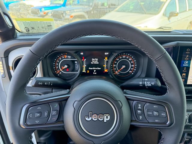 New 2026 Jeep Gladiator Sport AWD/4WD image 16