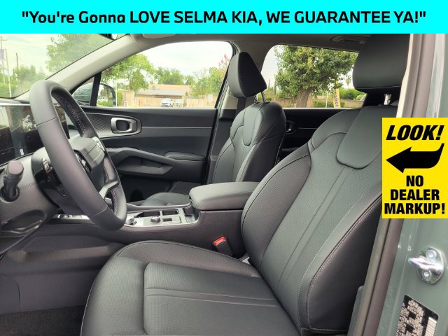 New 2026 Kia Sorento EX w/ EX Premium Package FWD image 8