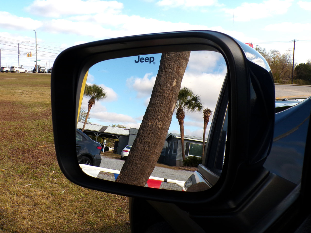 Used 2020 Jeep Renegade Altitude image 34