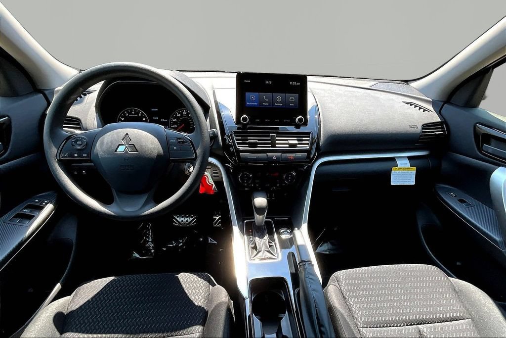 New 2026 Mitsubishi Eclipse Cross ES AWD/4WD image 5