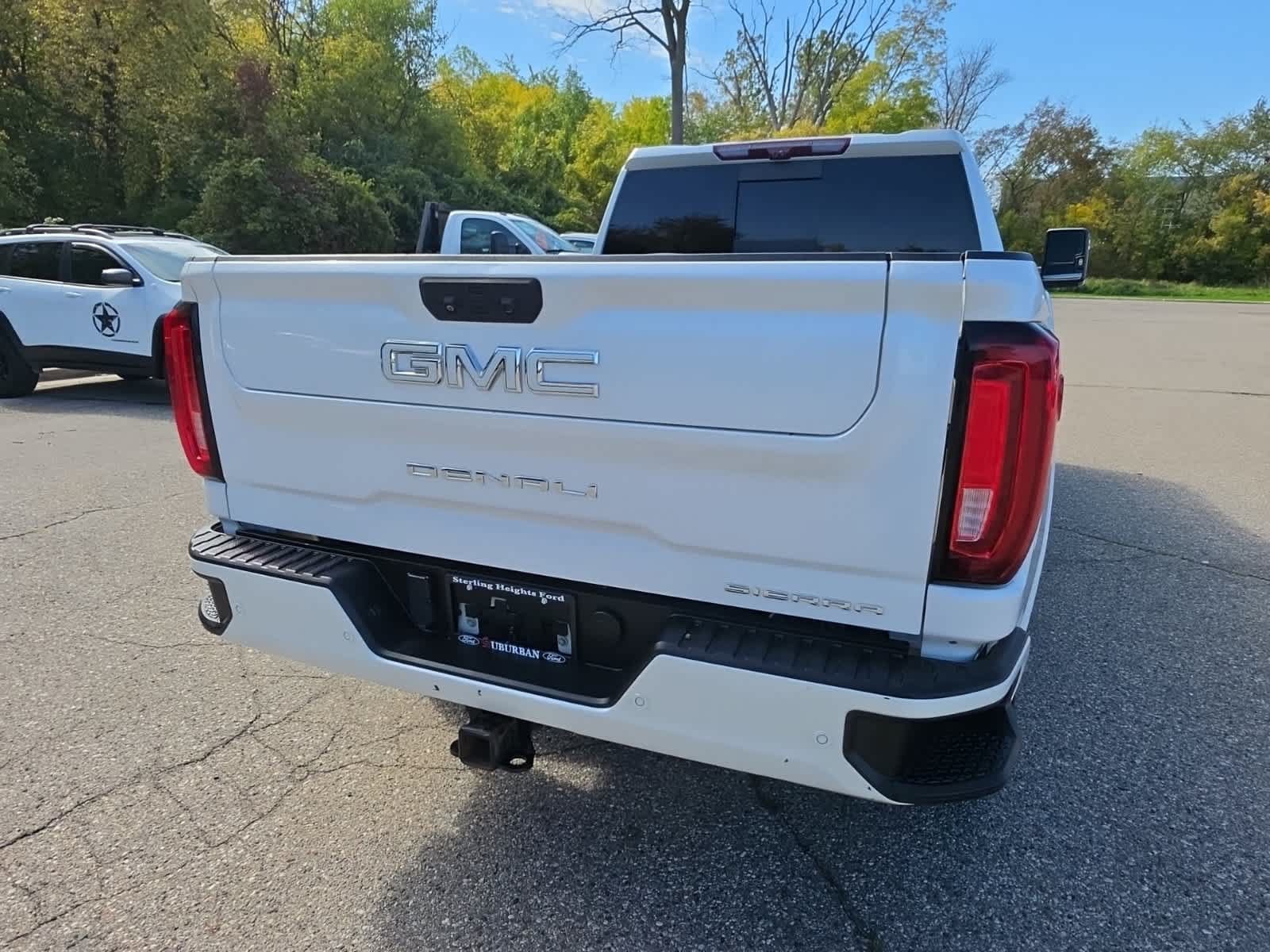 Used 2022 GMC Sierra 2500 Denali w/ Denali Ultimate Package AWD/4WD image 8