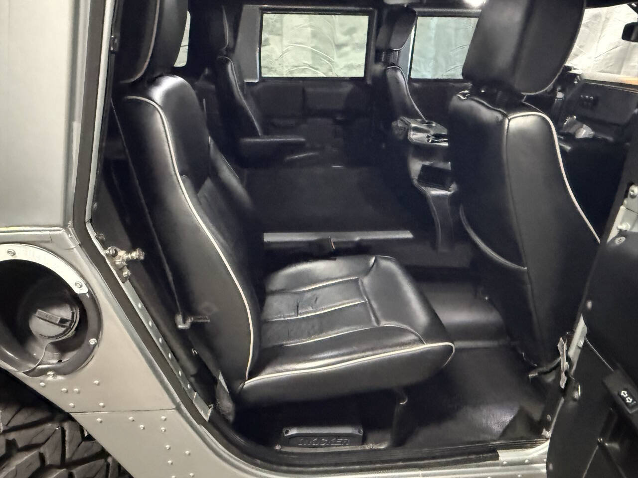 Used 1996 HUMMER H1 4-Door Wagon AWD/4WD image 14