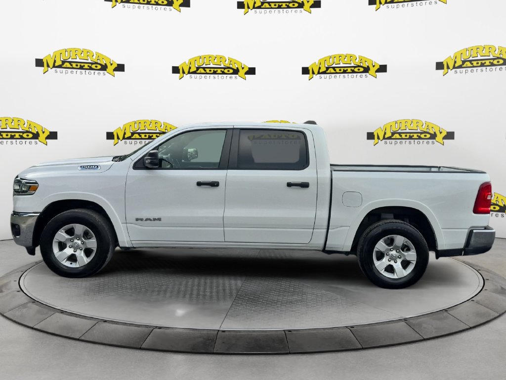 Used 2025 RAM 1500 Big Horn AWD/4WD image 2