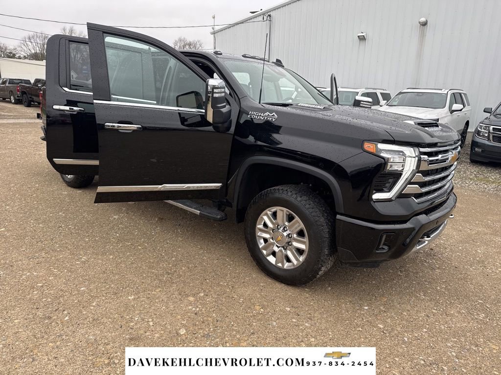 Used 2025 Chevrolet Silverado 2500 High Country w/ High Country Premium Package image 35