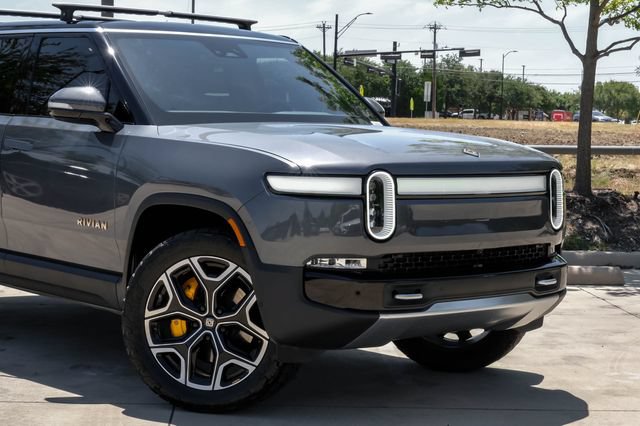 Used 2023 Rivian R1S Adventure AWD/4WD image 9