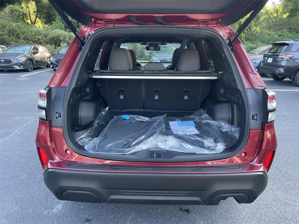 New 2025 Subaru Forester Premium image 4