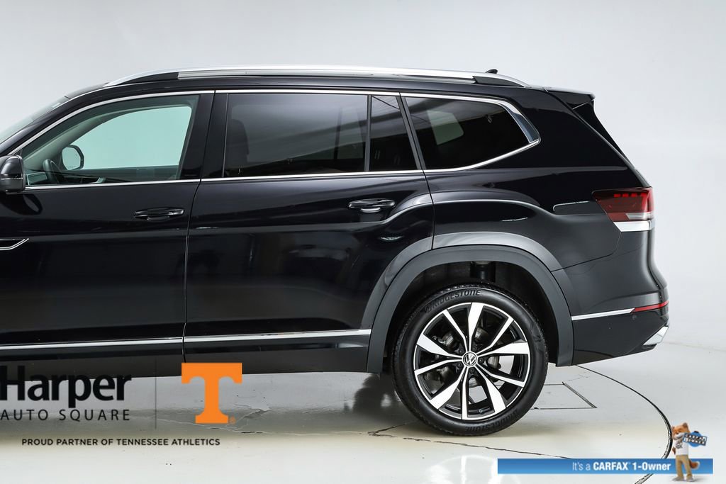 Used 2025 Volkswagen Atlas SEL Premium R-Line AWD/4WD image 43