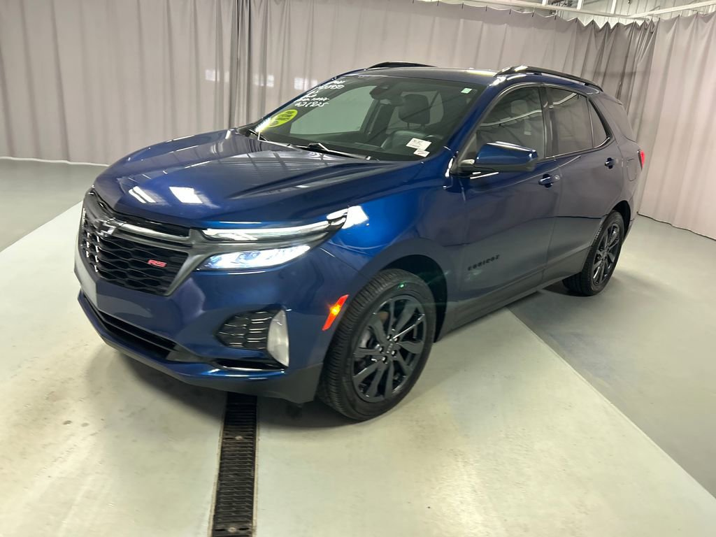 Used 2022 Chevrolet Equinox RS AWD/4WD image 3
