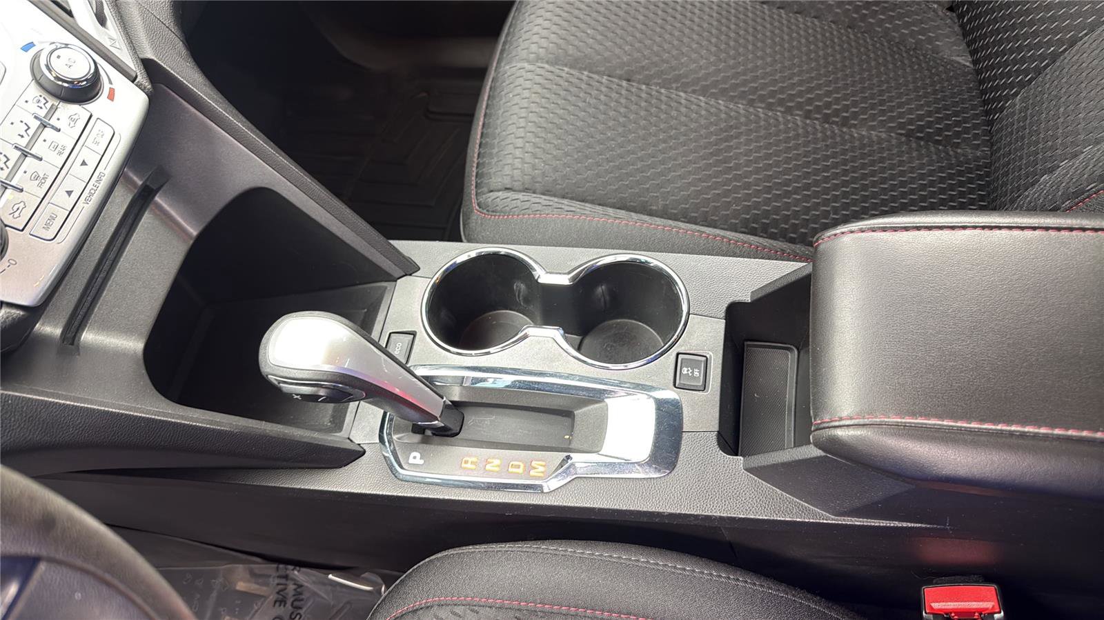 Used 2015 GMC Terrain SLE AWD/4WD image 19