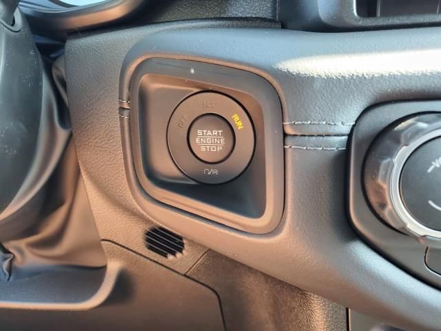 New 2025 Jeep Wrangler Sahara image 18