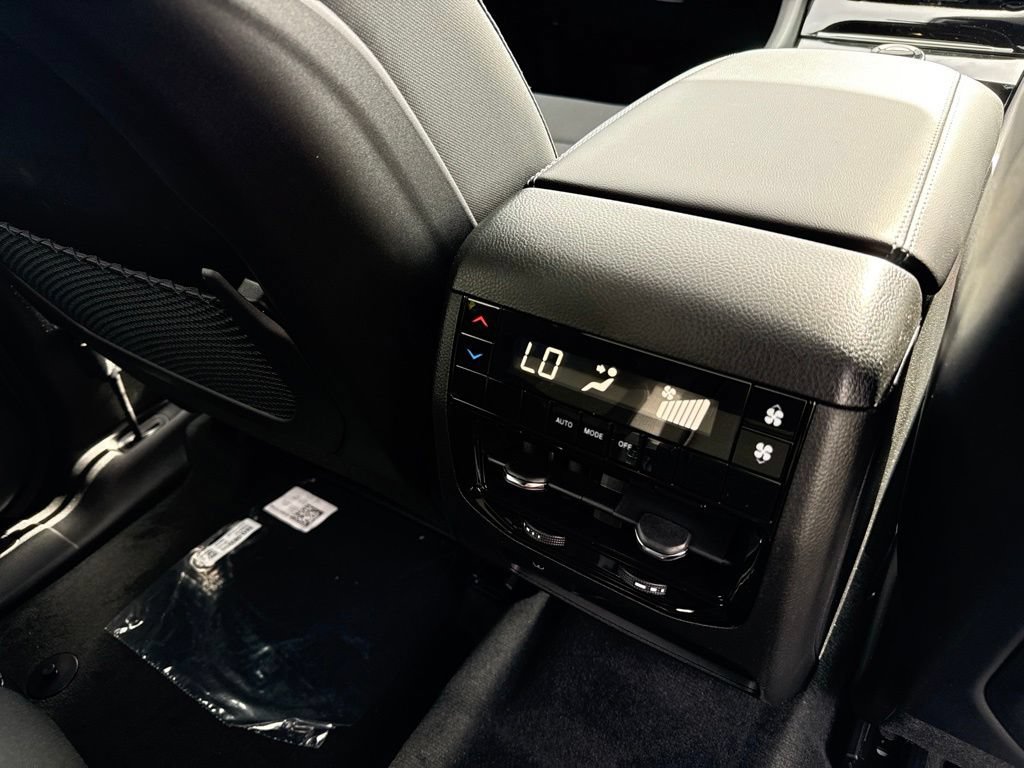 New 2026 Jeep Grand Cherokee L 4WD image 19