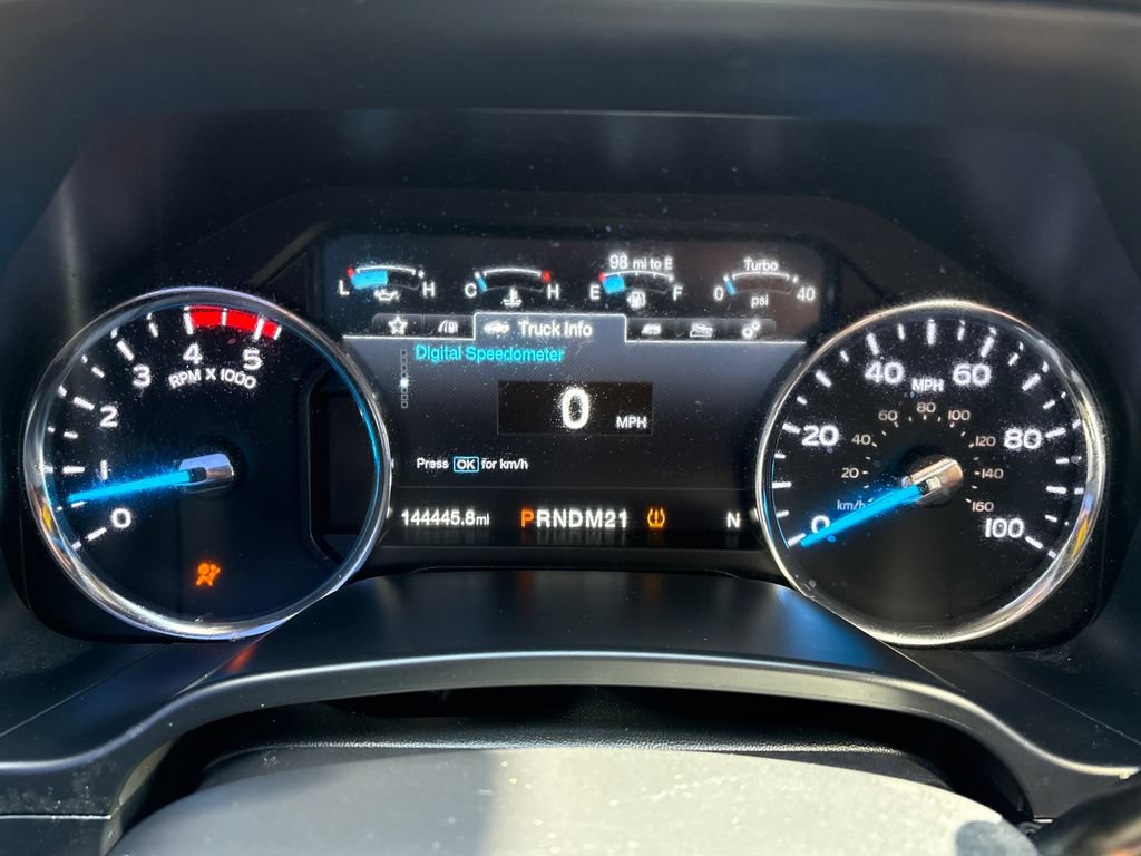 Used 2017 Ford F250 Lariat w/ Lariat Ultimate Package AWD/4WD image 21