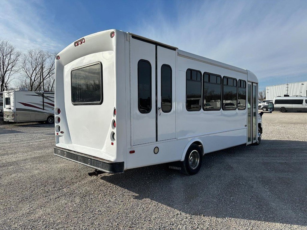 Used 2013 Ford E-450 and Econoline 450 Super Duty w/ Shuttle Bus Prep Pkg image 5
