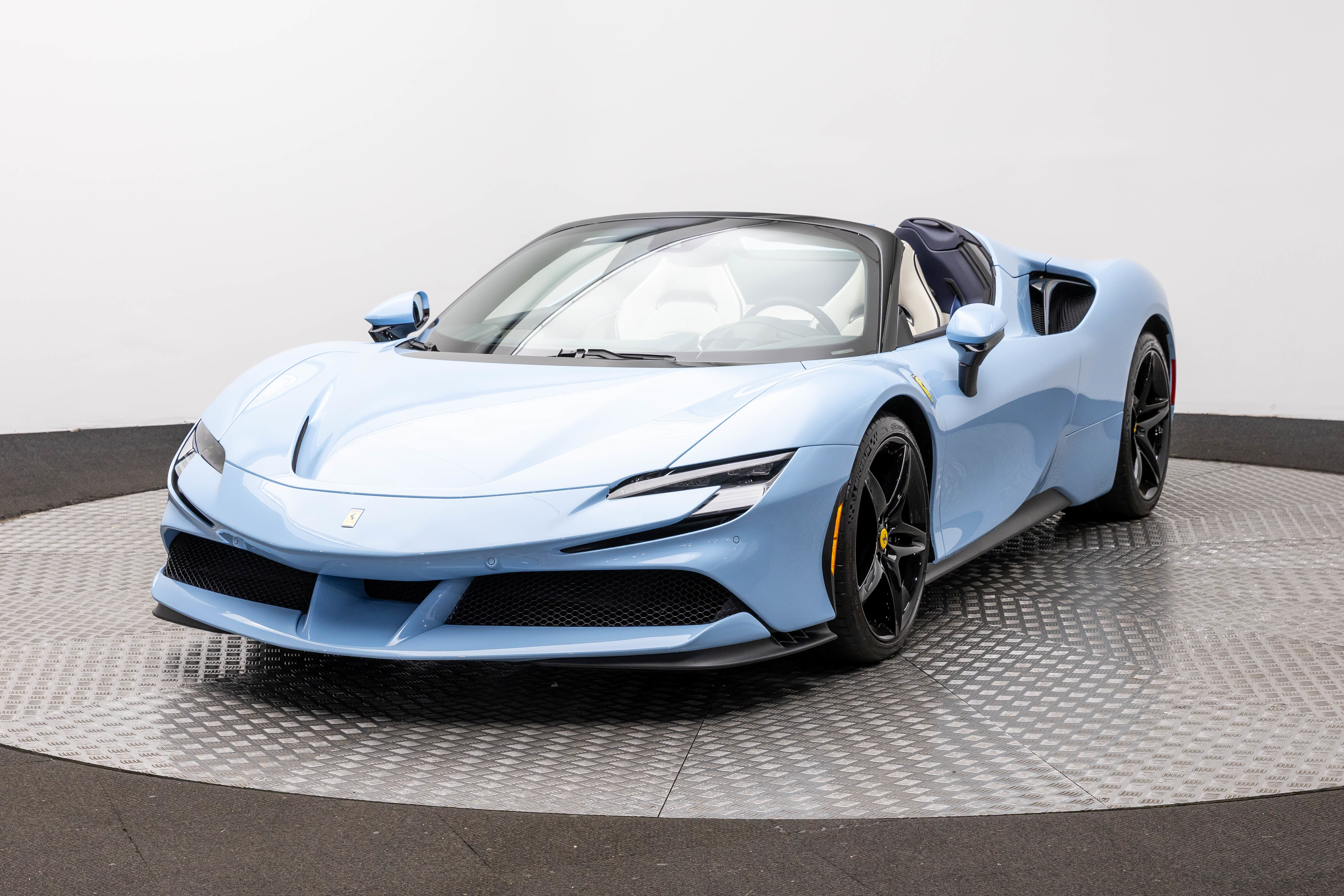 Certified 2024 Ferrari SF90 Spider image 1