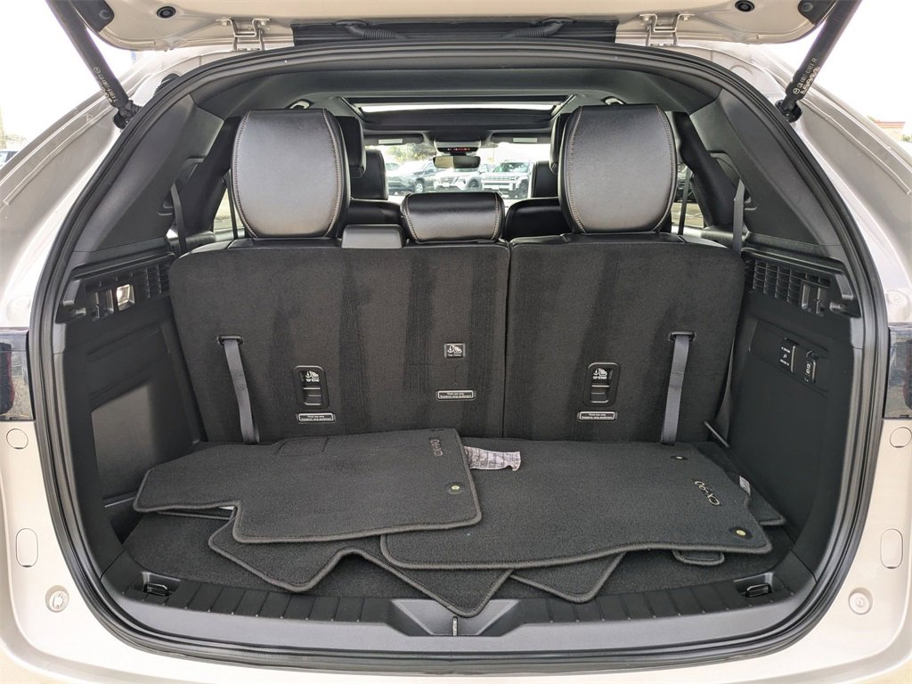 Used 2025 MAZDA CX-90 3.3 Turbo w/ Premium Plus Pkg image 31