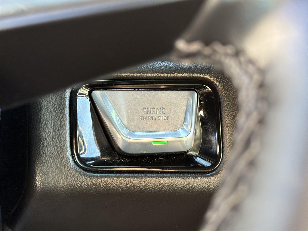 Used 2026 GMC Yukon XL Elevation RWD image 16