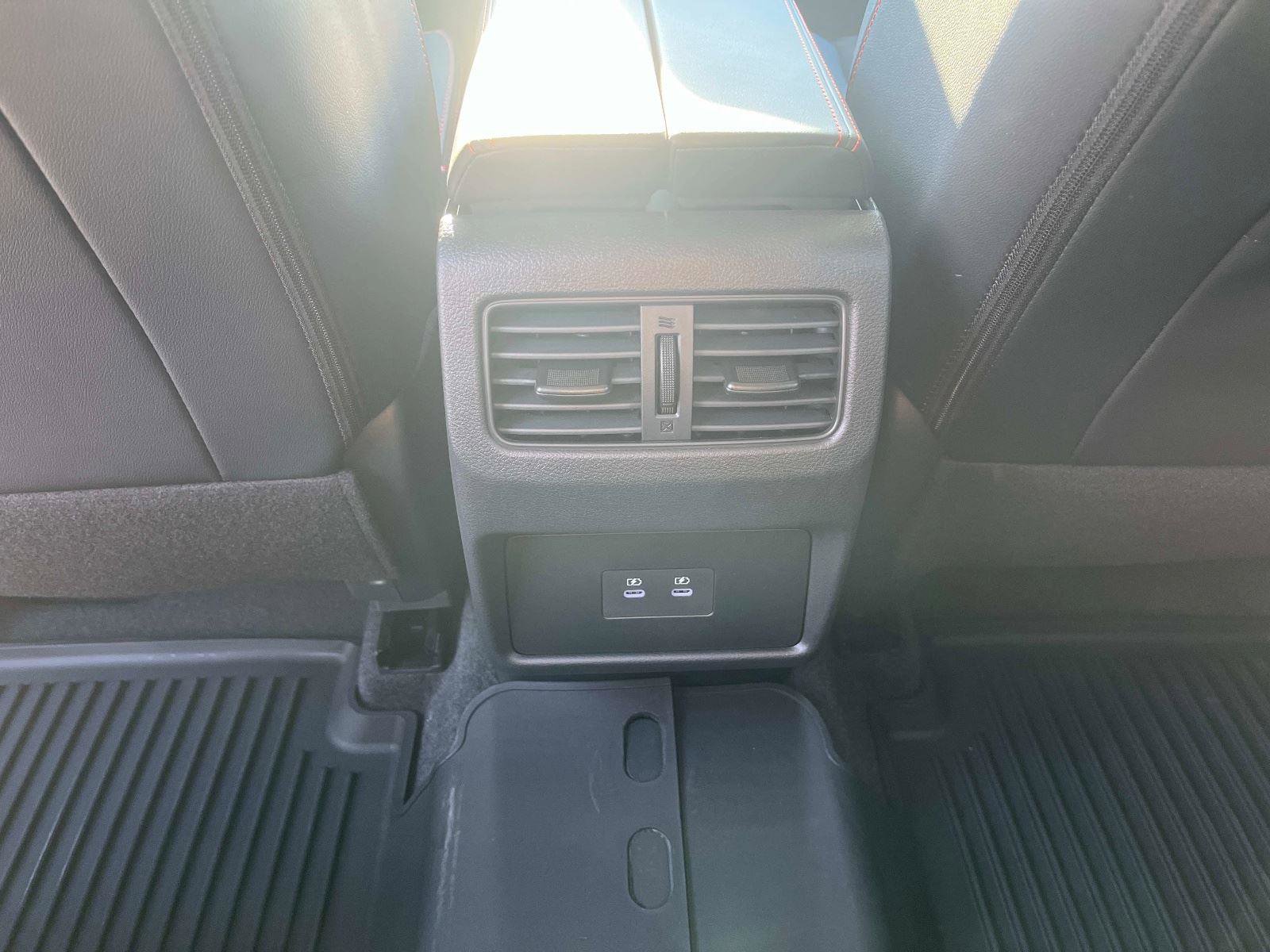 Used 2026 Nissan Rogue SV image 17