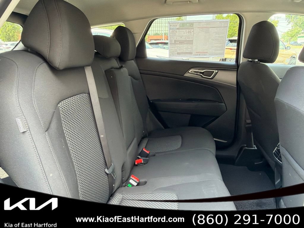 New 2026 Kia Sportage LX w/ LX Convenience Package AWD/4WD image 13