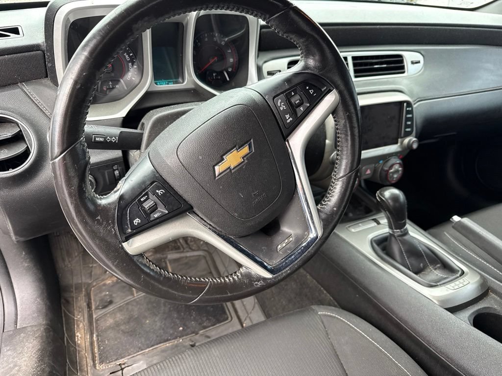 Used 2013 Chevrolet Camaro SS RWD image 7