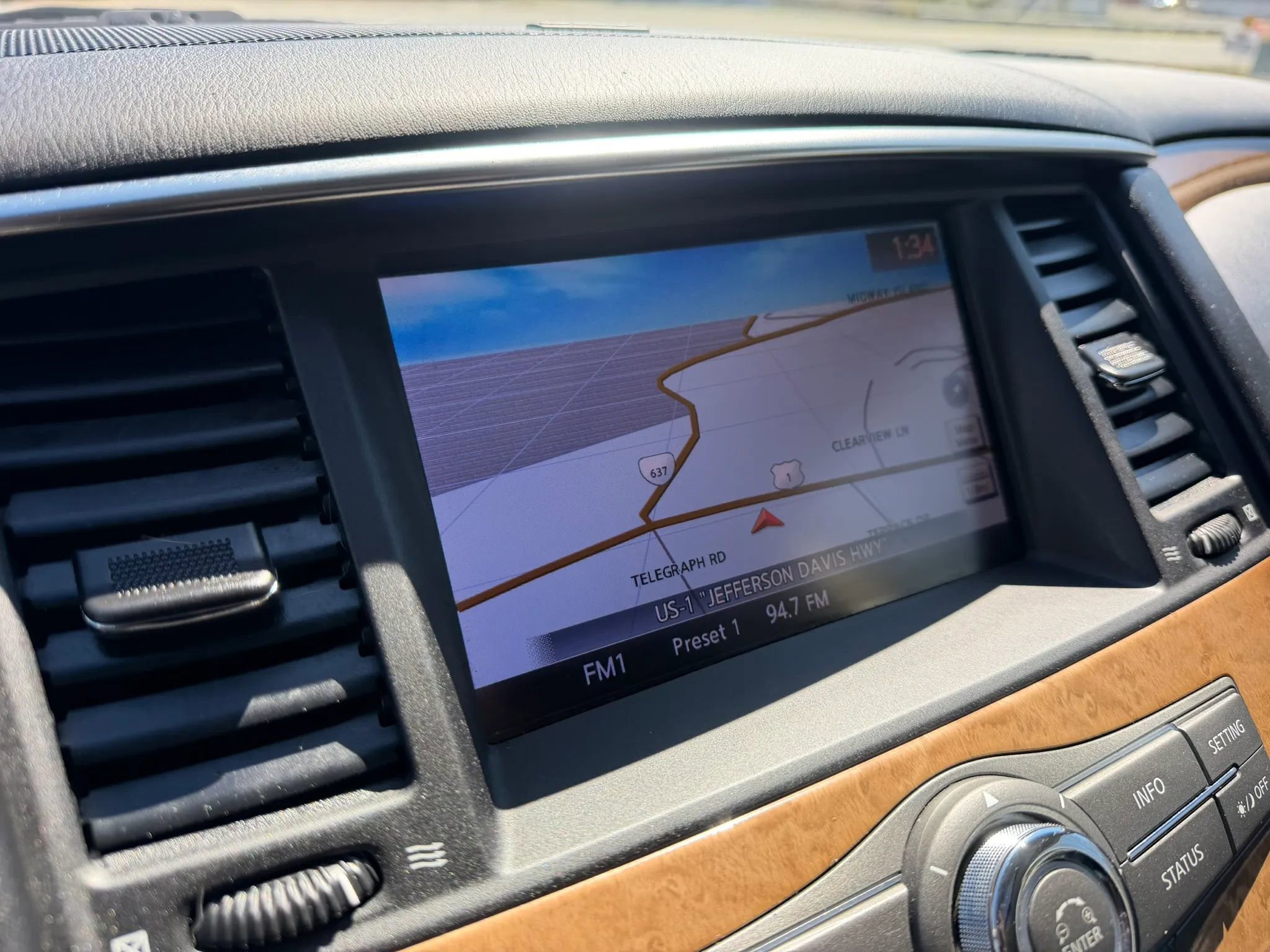 Used 2012 INFINITI QX56 4WD w/ Theater Pkg image 30