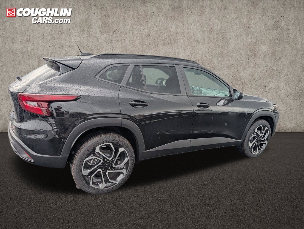 New 2026 Chevrolet Trax RS w/ Sunroof Package FWD image 8