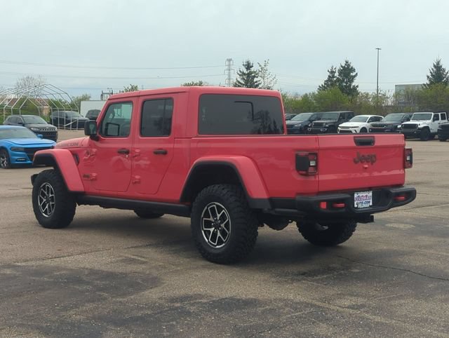 Used 2025 Jeep Gladiator Rubicon AWD/4WD image 5