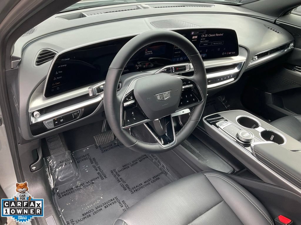 Used 2024 Cadillac Lyriq Luxury AWD/4WD image 14