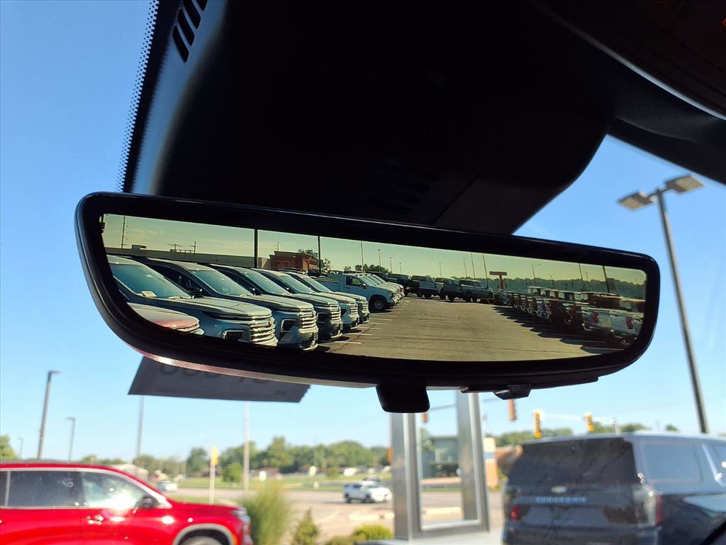 New 2026 Chevrolet Traverse LT w/ Enhanced Driving Package image 13