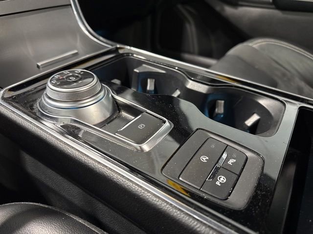Used 2020 Ford Edge ST w/ Equipment Group 401A AWD/4WD image 14