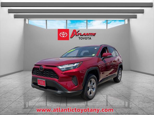 Certified 2025 Toyota RAV4 XLE AWD/4WD image 4