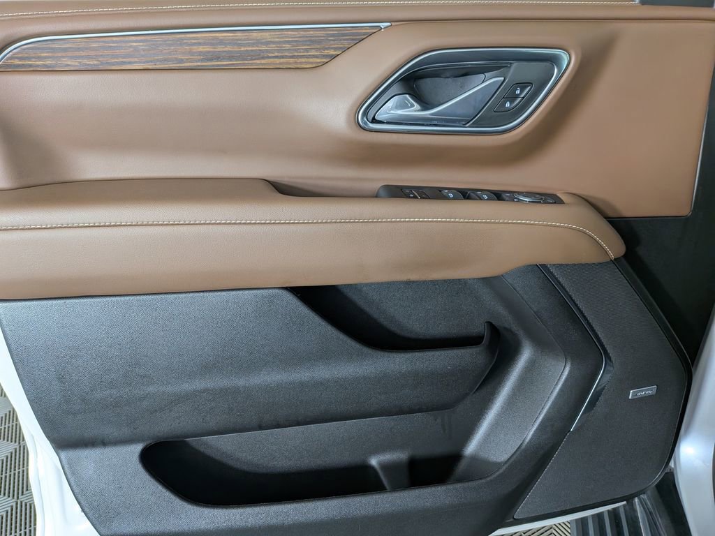 Certified 2024 Chevrolet Tahoe High Country w/ Advanced Technology Package image 16