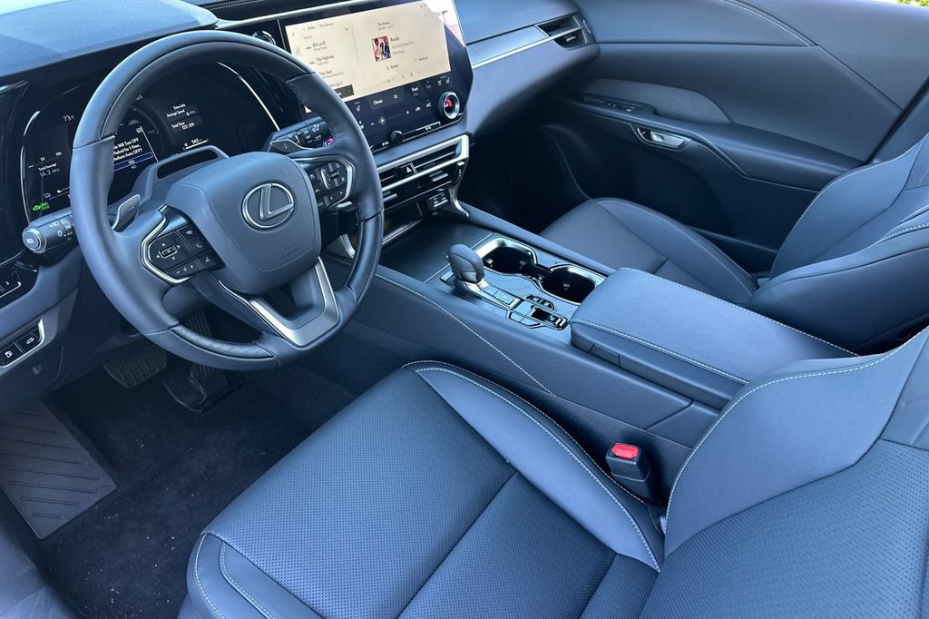 New 2026 Lexus RX 450h AWD image 10